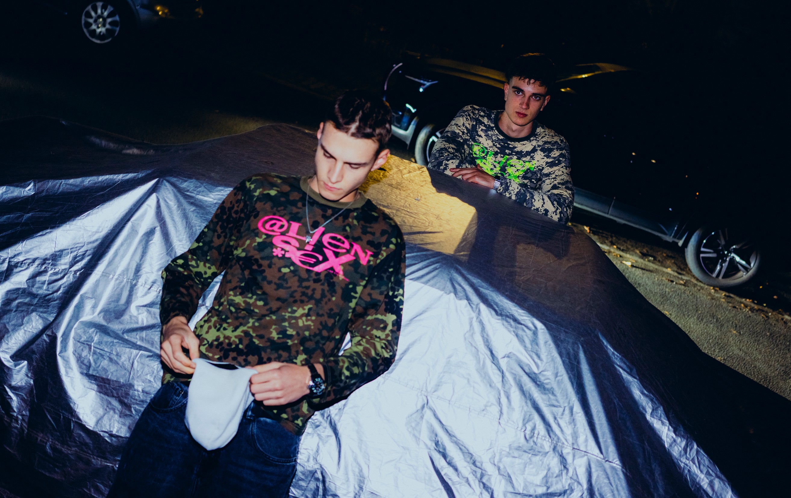 Alien Sexx V2 Longsleeve