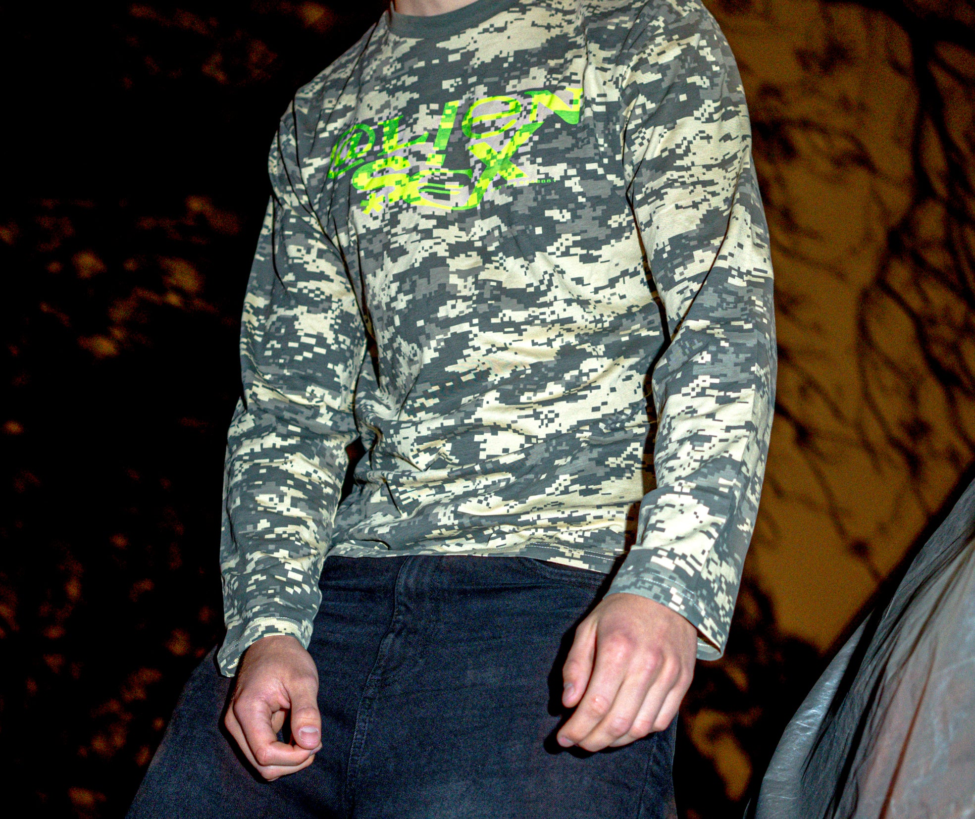 Alien Sexx V2 Longsleeve